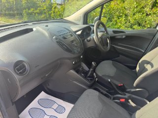 /photos/11403/089a2fa7-bffa-4575-b54c-6127994697da_i320x240.jpg