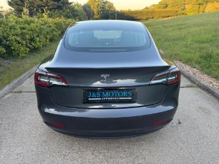 /photos/11403/9d92e98b-f80d-4f3f-a0b0-d0f48ee24e45_i320x240.jpg