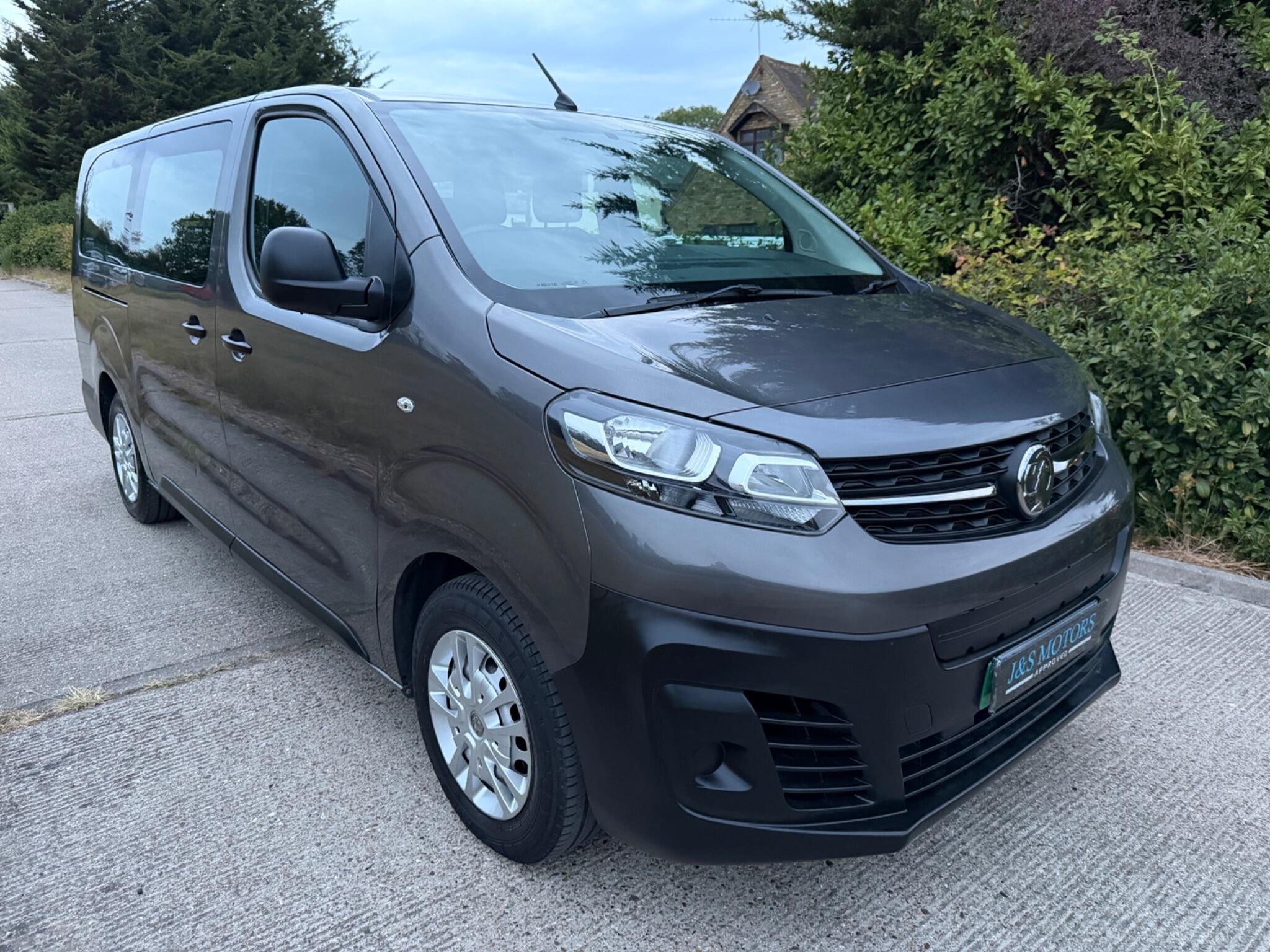 2023 VAUXHALL VIVARO LIFE